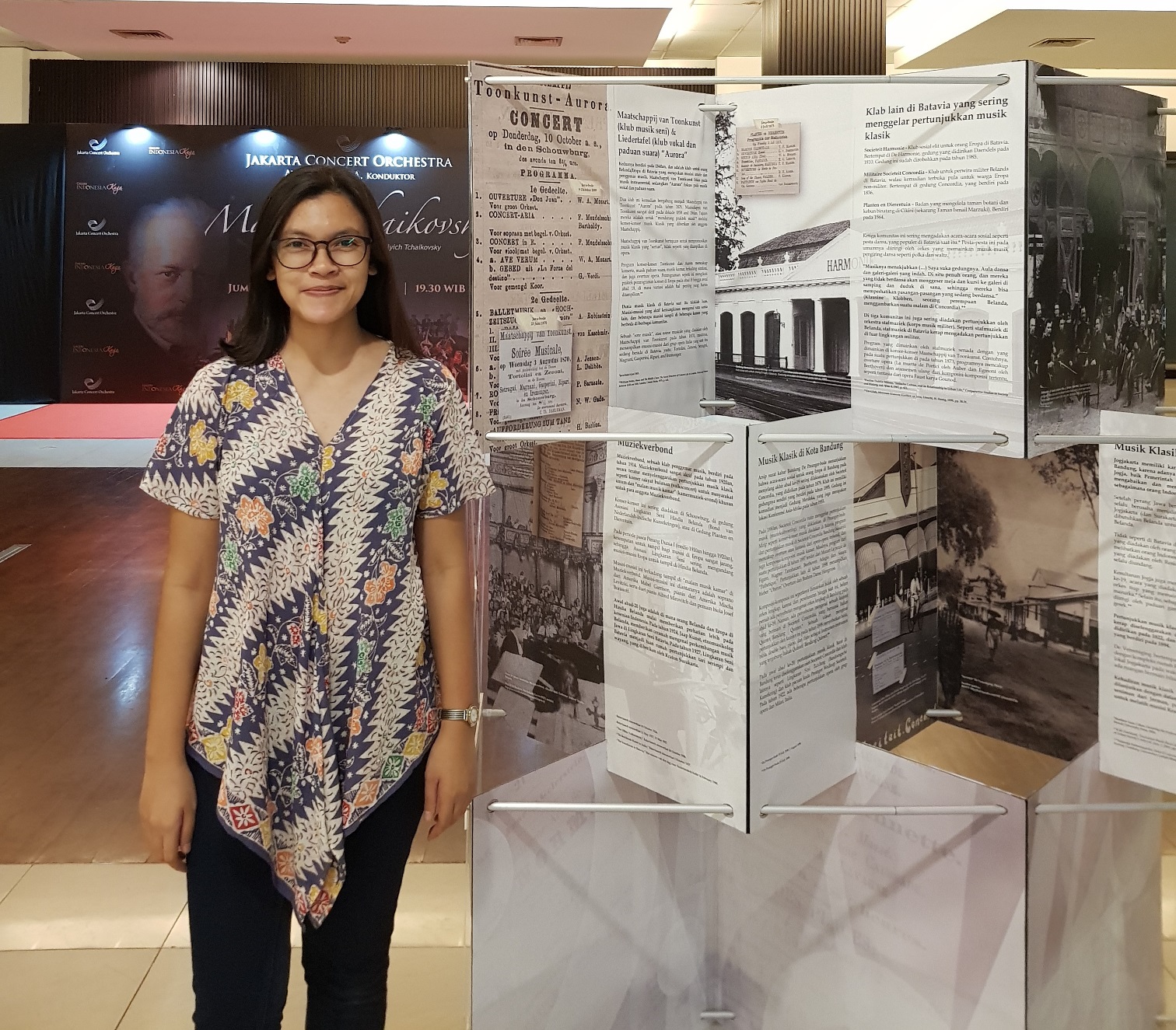 SEJARAH MUSIK KLASIK BARAT DI LEMBAR SURAT KABAR HINDIA BELANDA